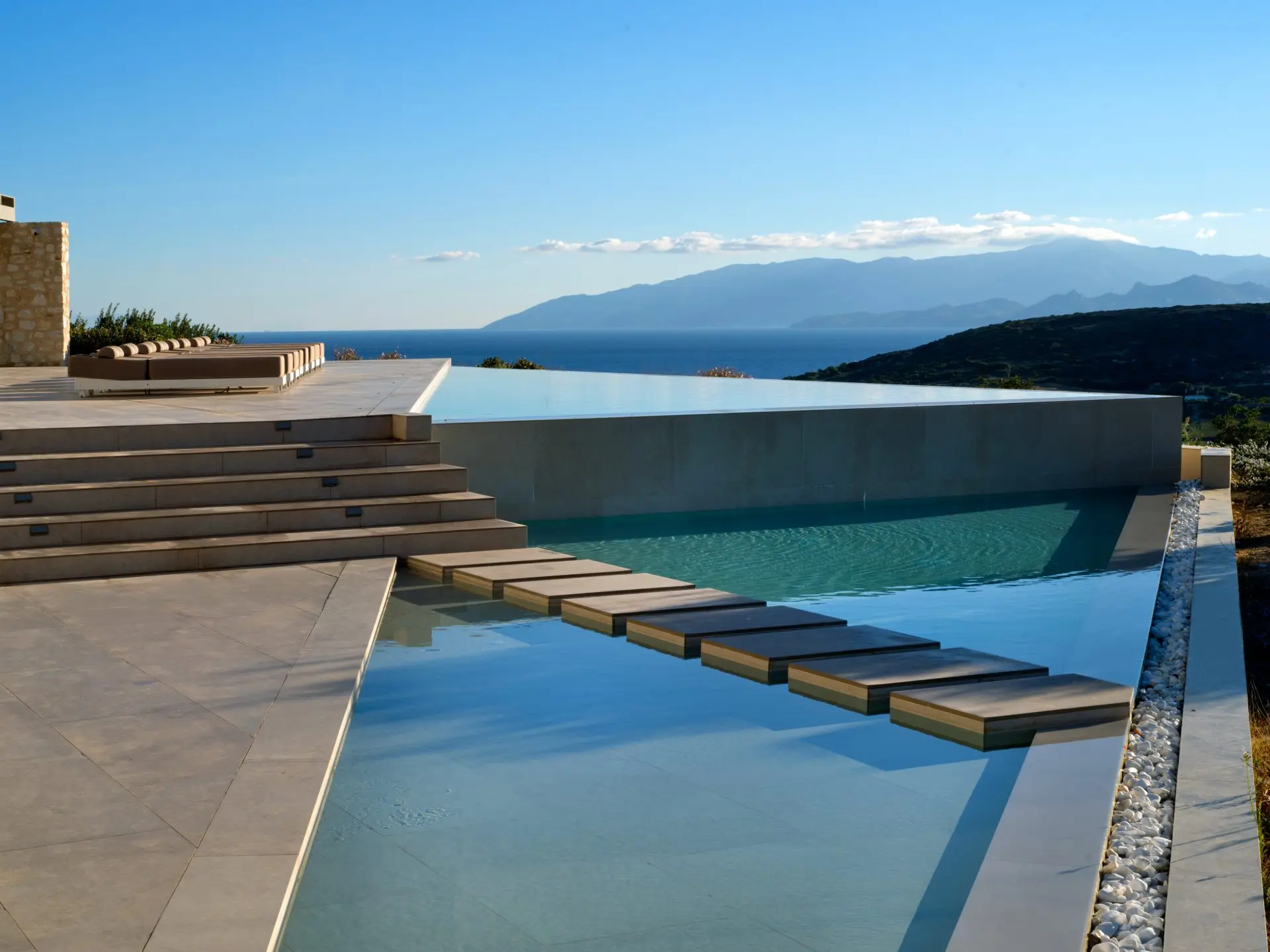 sothebys-greece-arwen-2026-01-09_22-37-30_052157 Olmara – House in Paros