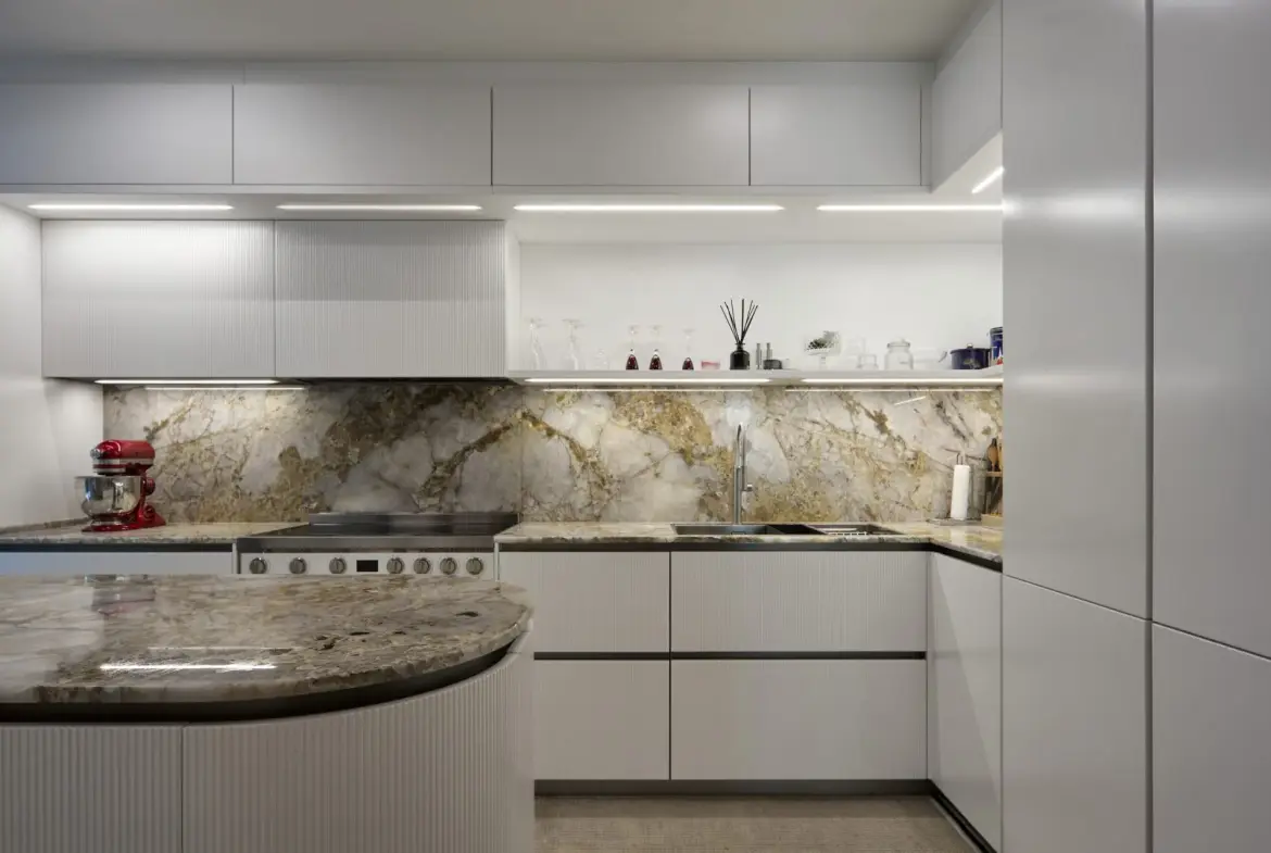 Elden – Apartment in Voula
