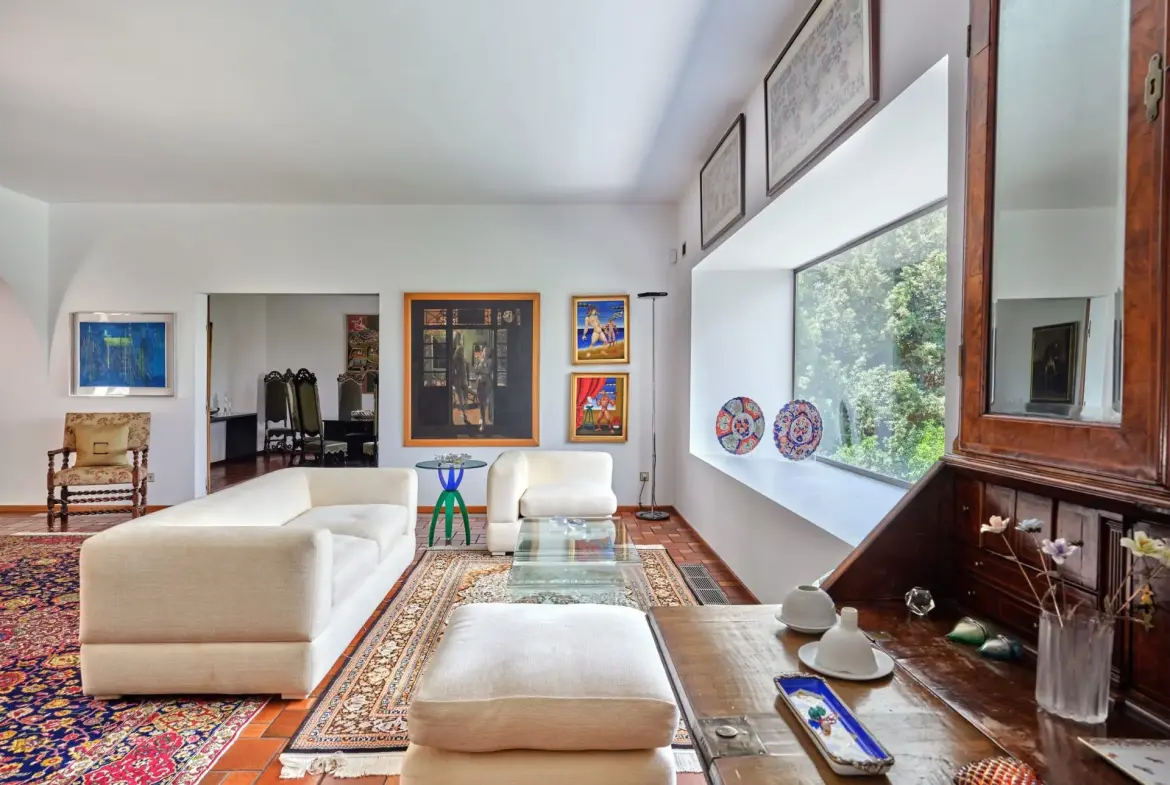 Athenia – House with guest house in Psichiko