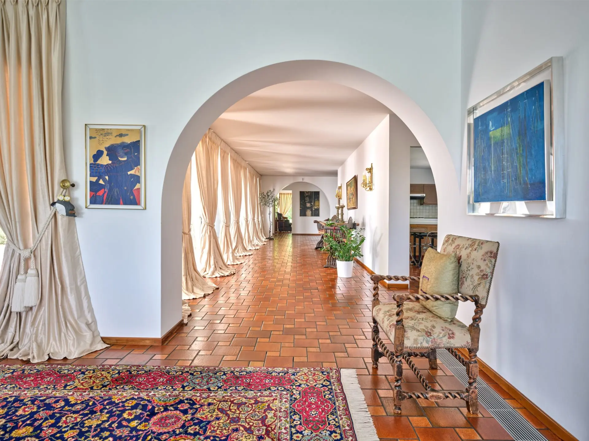 Athenia – House with guest house in Psichiko