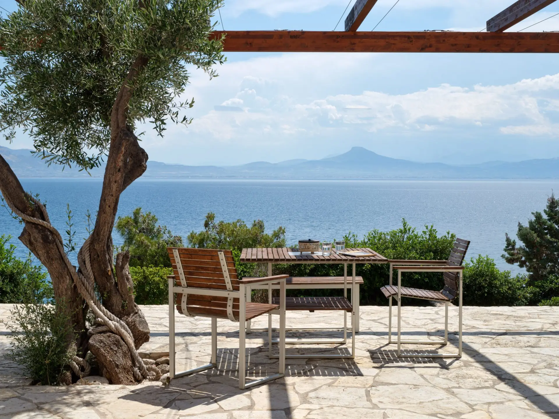 Aurora – House in Loutraki