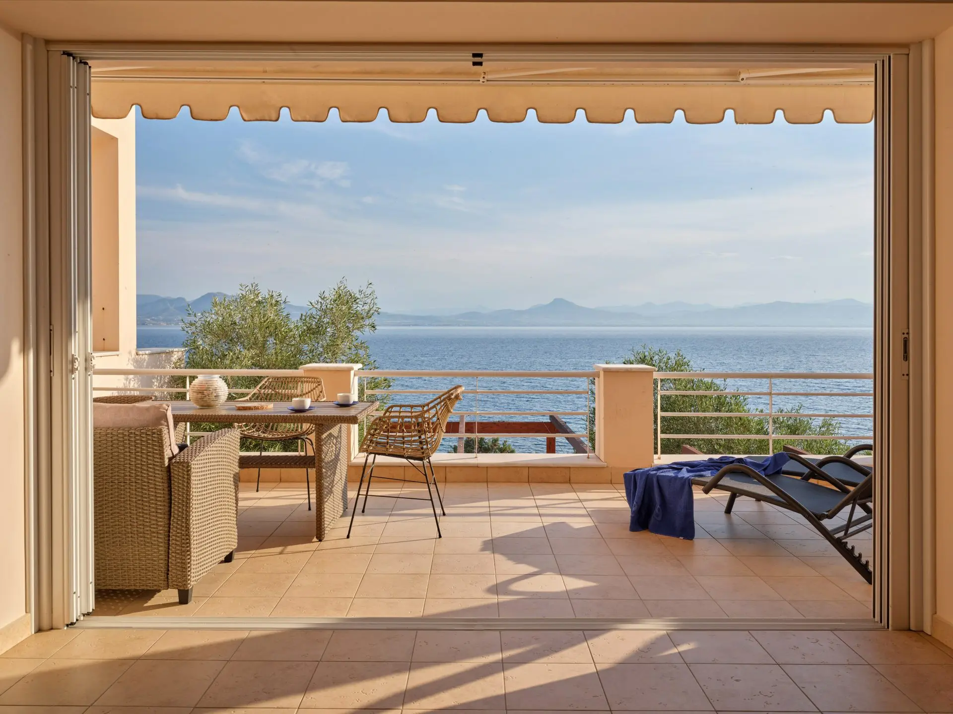 Aurora – House in Loutraki