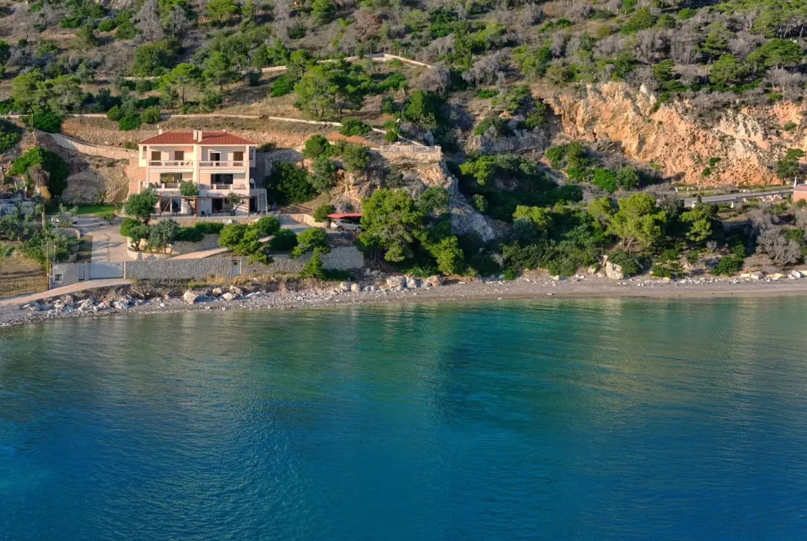 Aurora – House in Loutraki