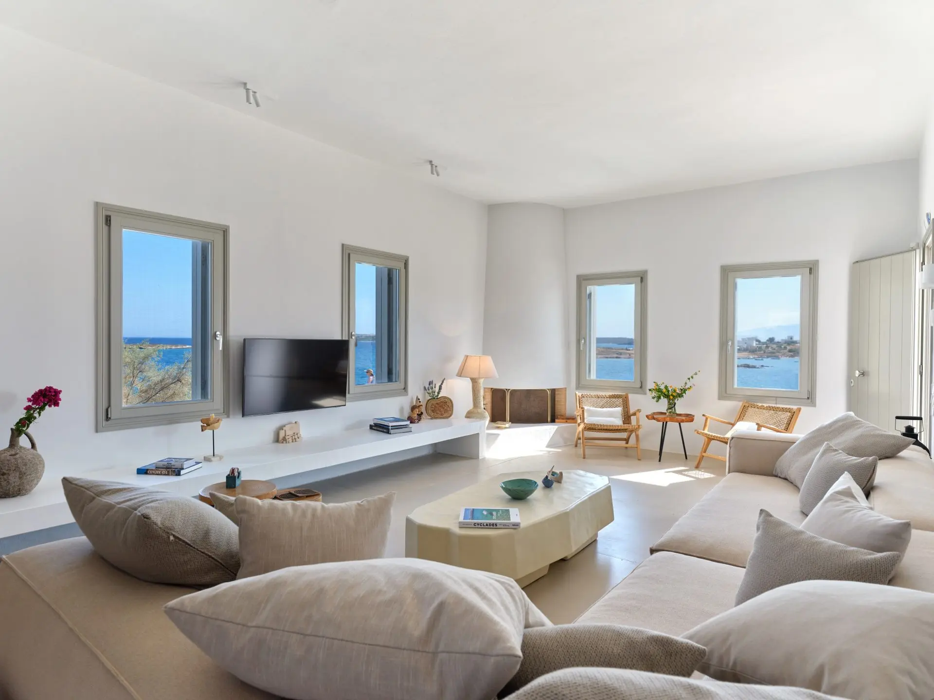 Silvercrest – House in Paros