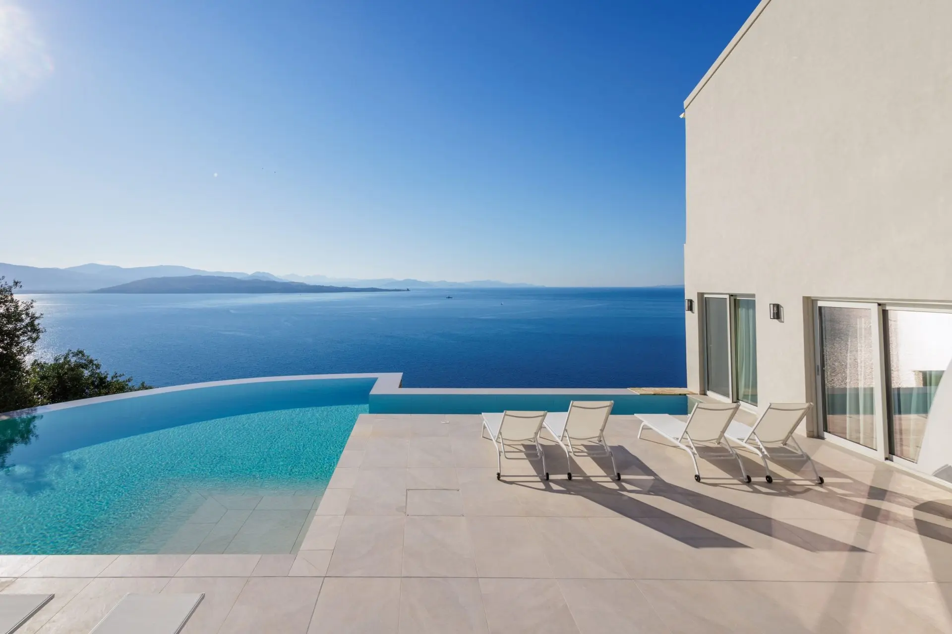 sothebys-greece-avelis-2026-05-29_08-43-27_156214 Avelis – House in Corfu