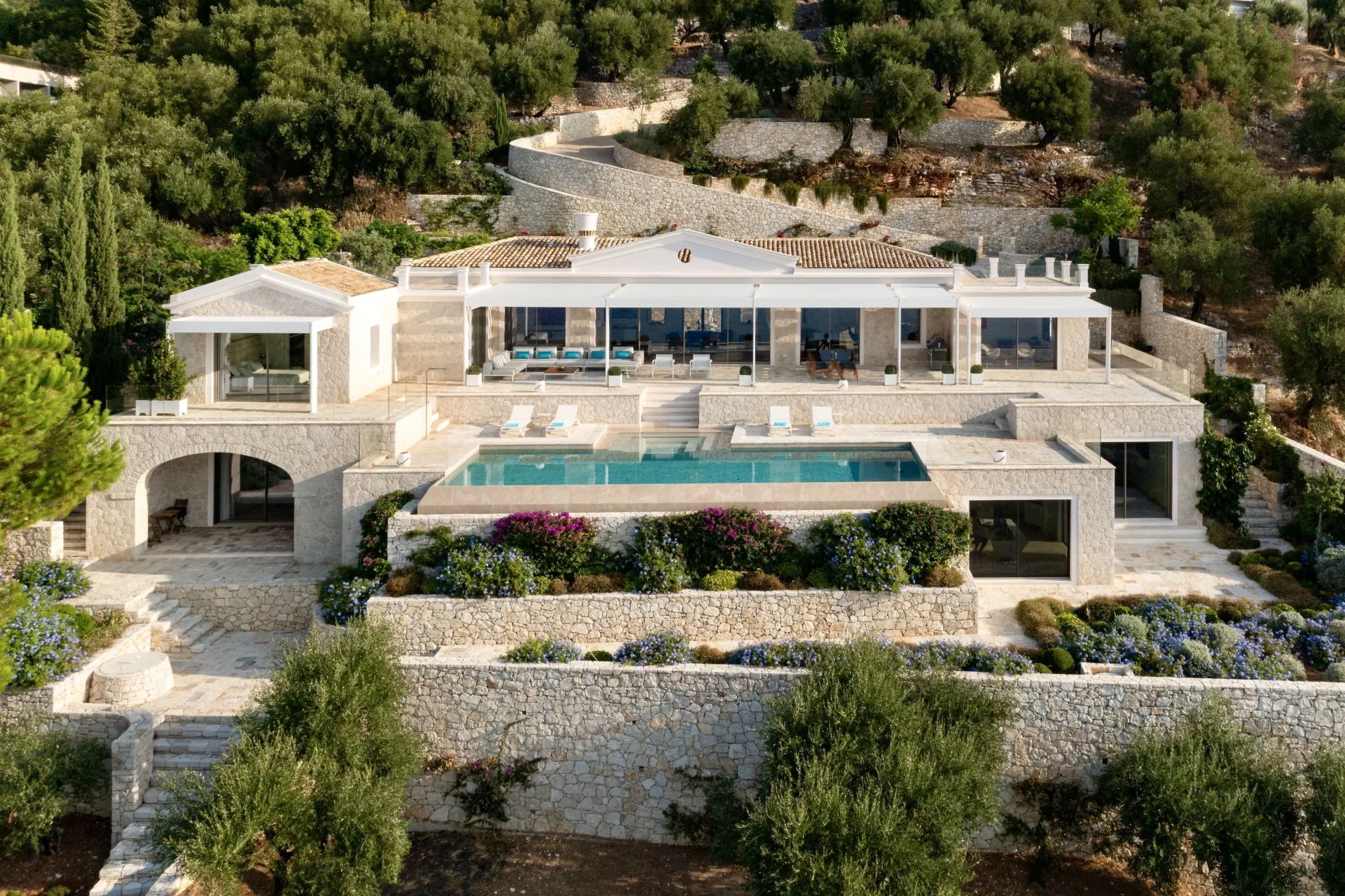 sothebys-greece-ayline-2023-09-13_12-40-32_407312-jpg Ayline – House in Corfu