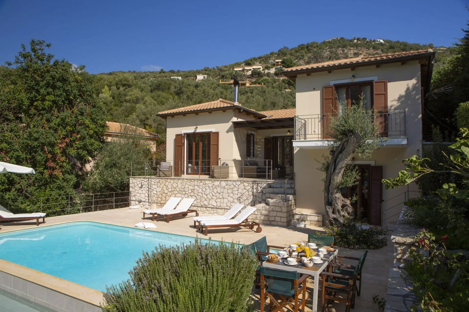 Azure Dream – House in Lefkada