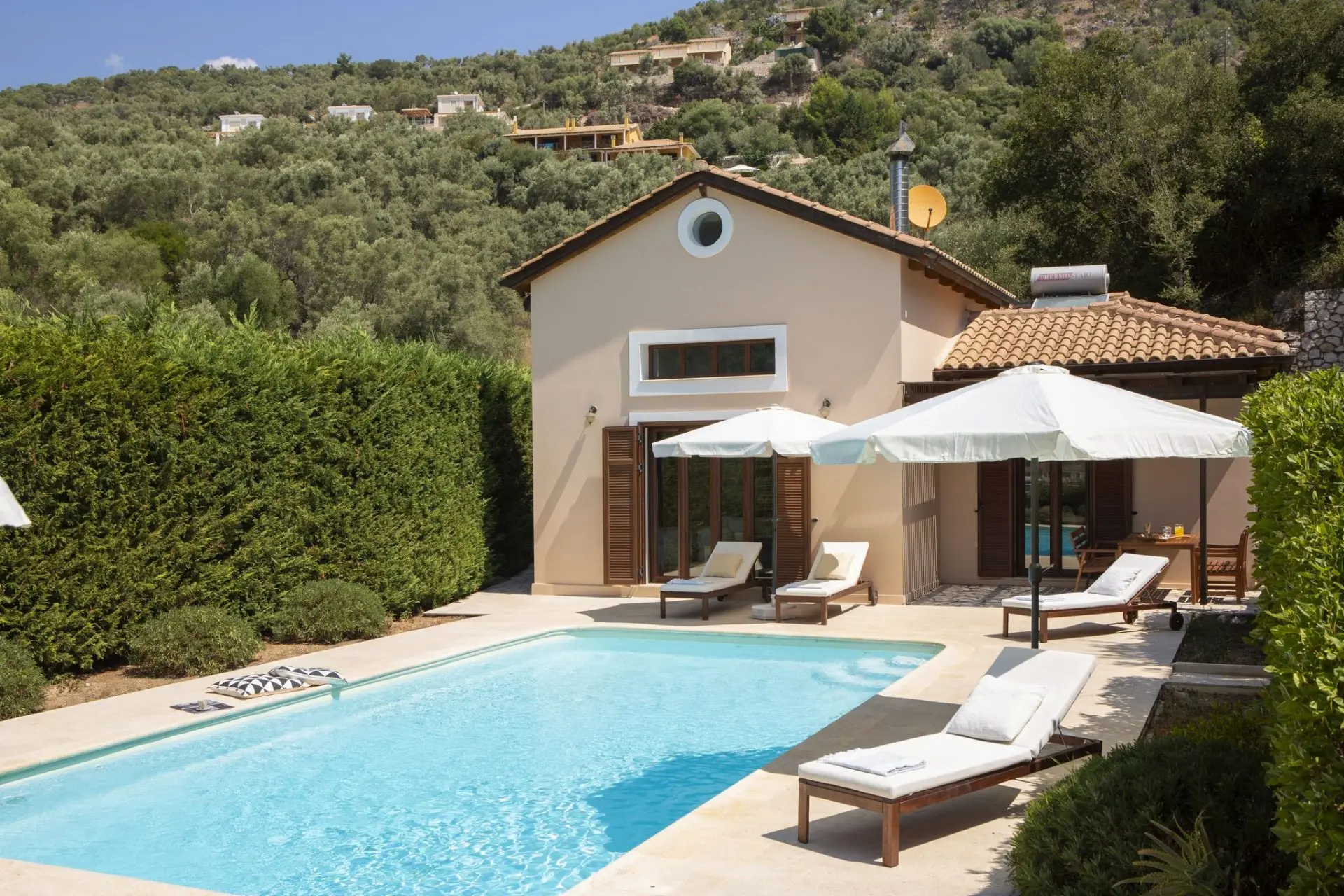 Azure Dream – House in Lefkada
