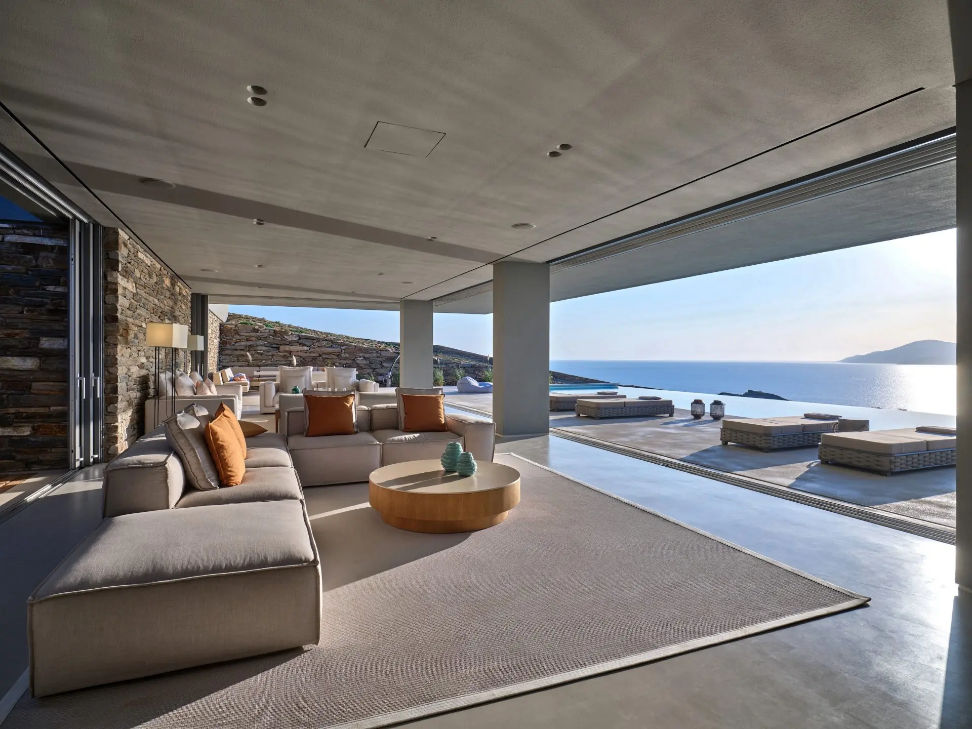 sothebys-greece-azurine-2021-11-22_11-05-52_030146 Azurine – House in Ios