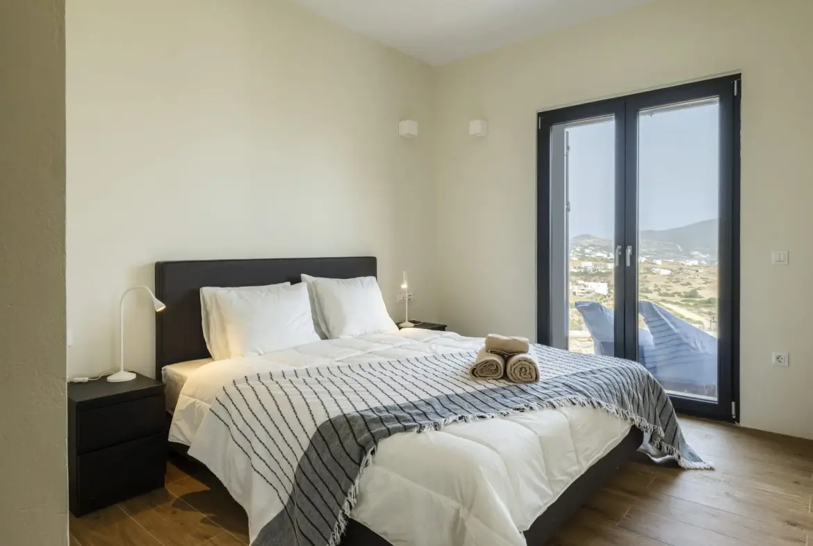 Calma – House in Antiparos