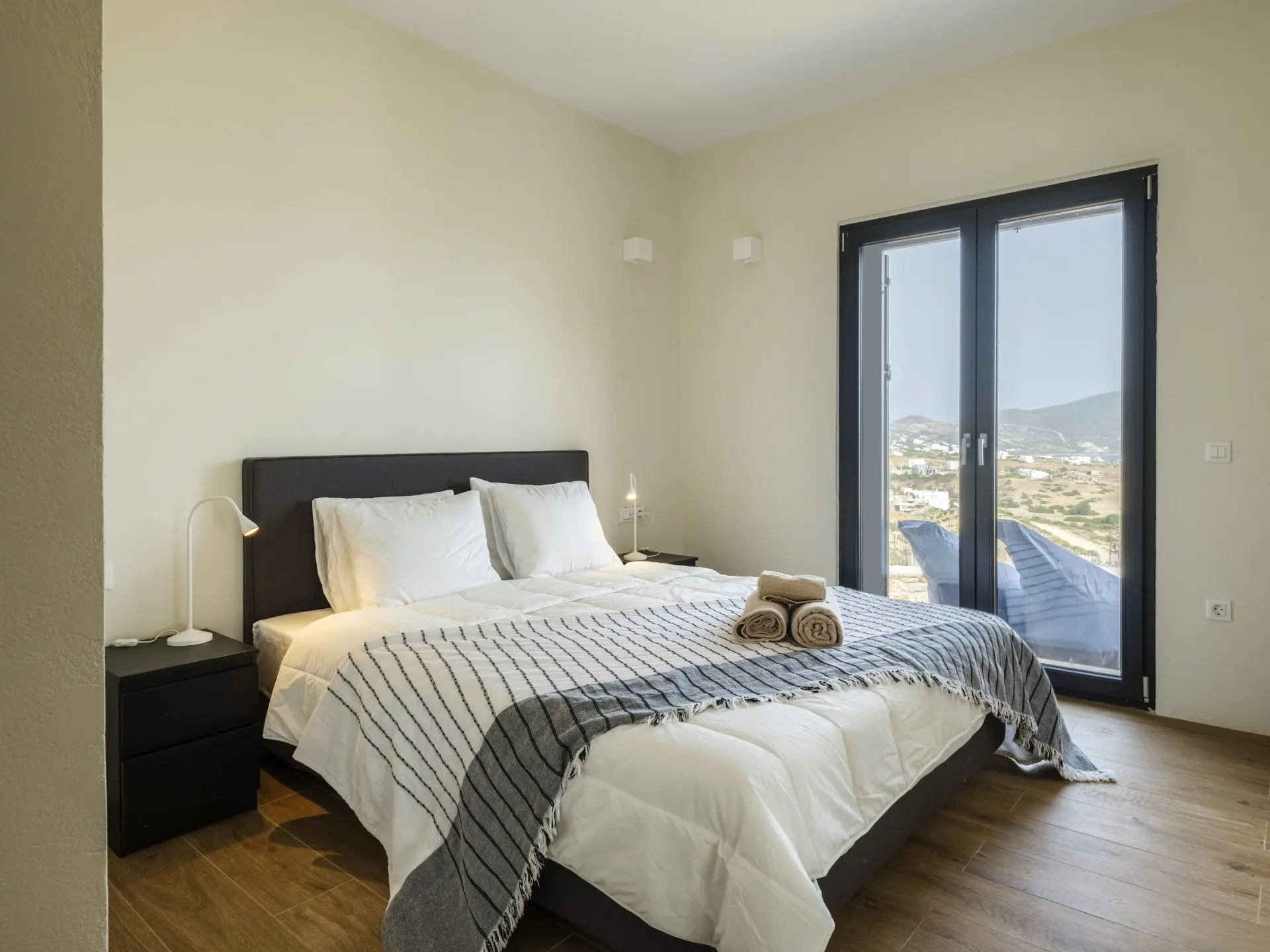Calma – House in Antiparos