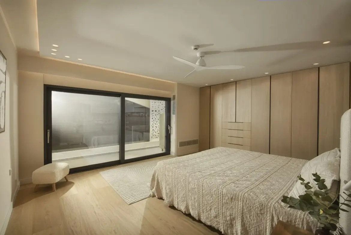 Cavaliere – Apartment in Athens Riviera