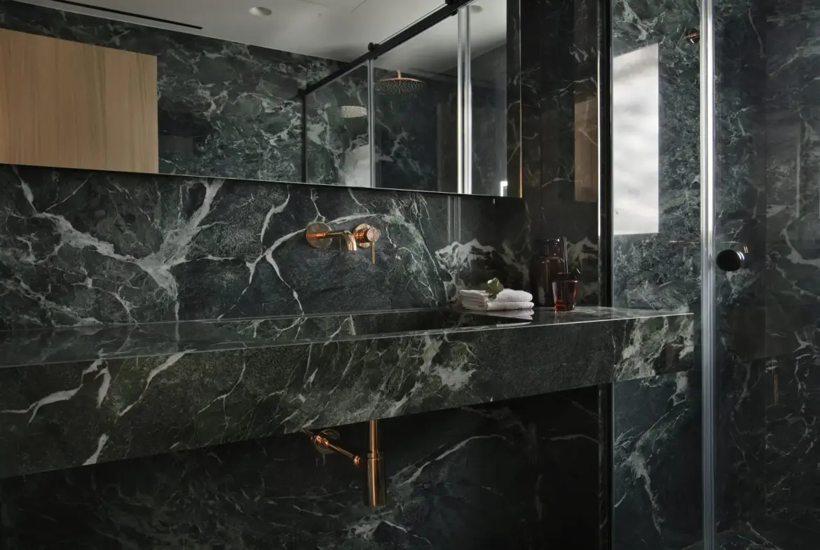 Cavaliere – Apartment in Athens Riviera