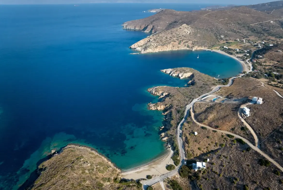 Maia – House in Andros