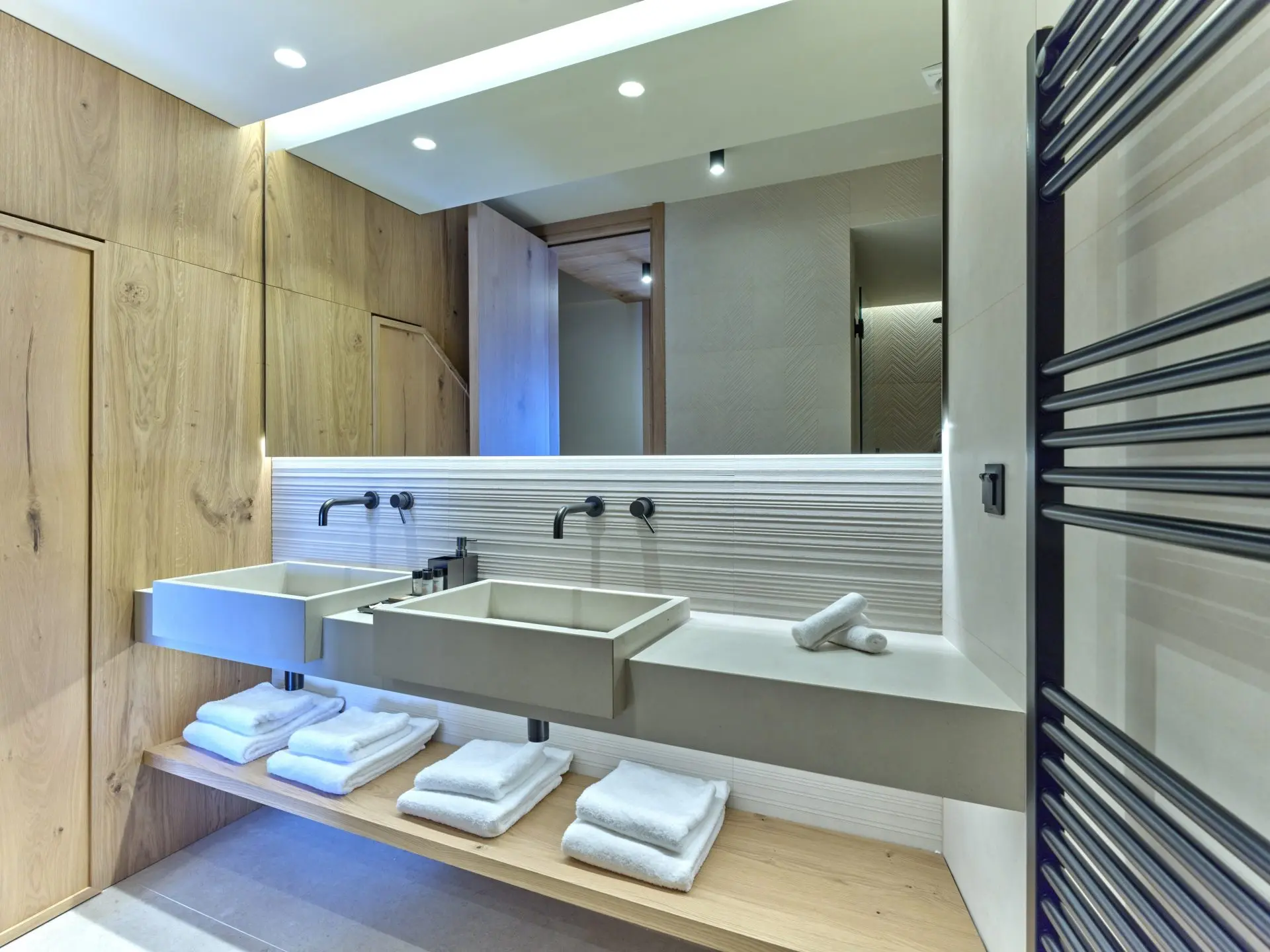 Maia – House in Andros