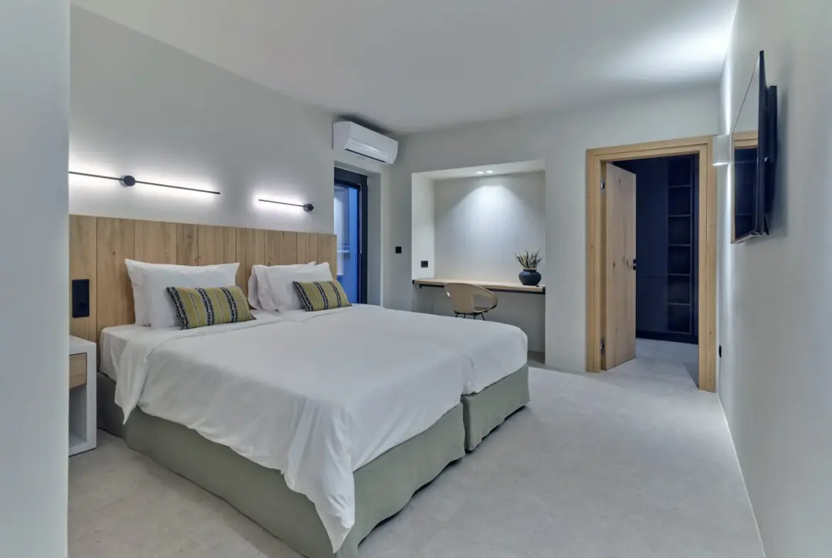 Maia – House in Andros