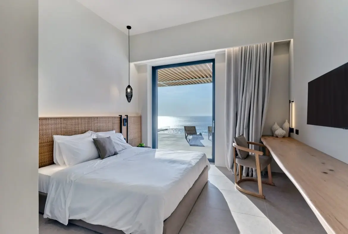 Maia – House in Andros