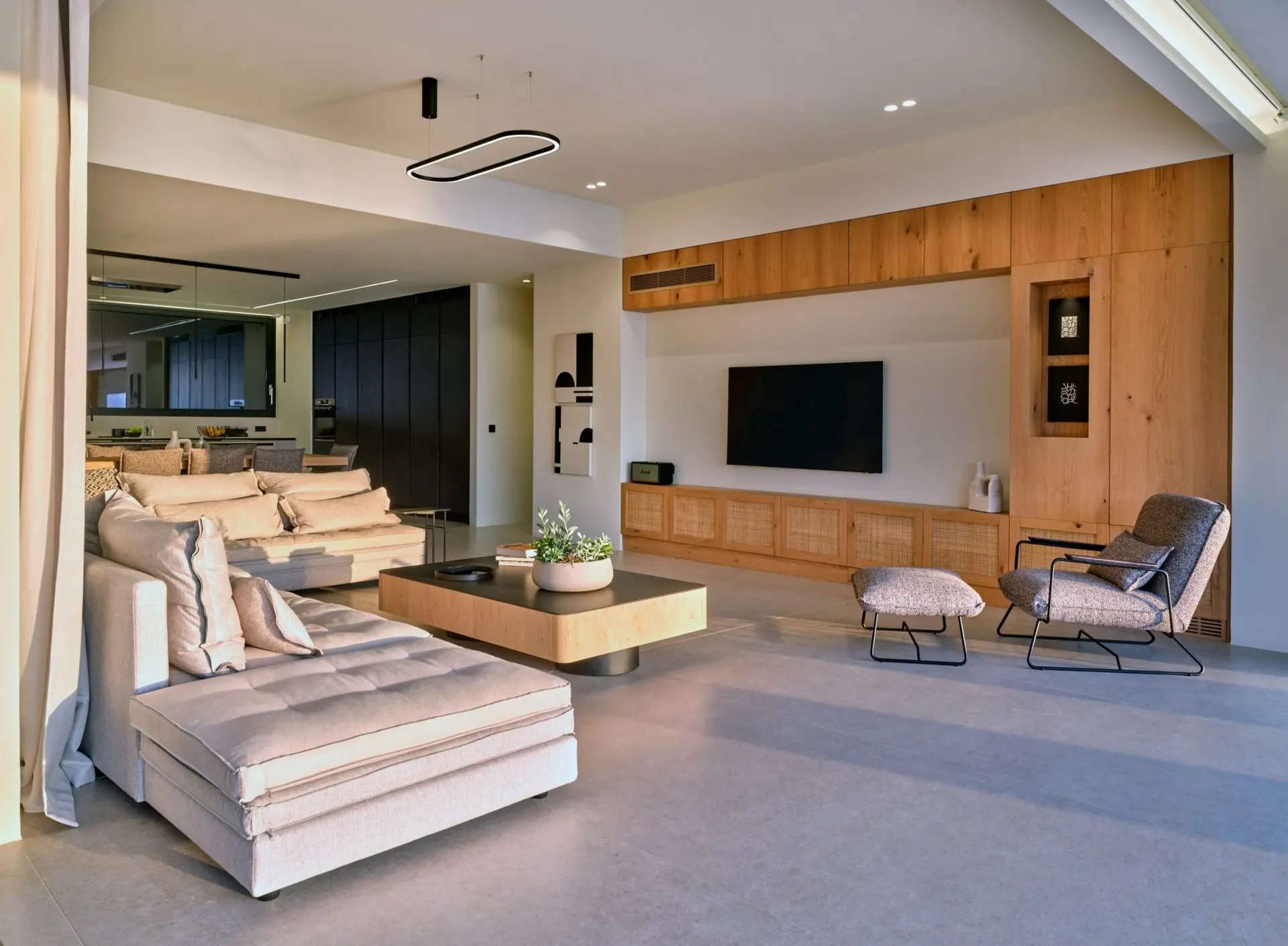 Maia – House in Andros