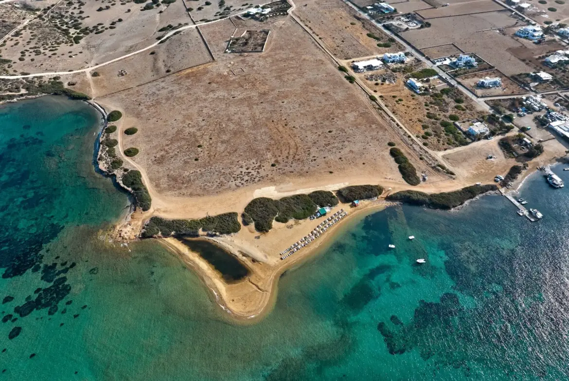 Cloe – House with guest house in Antiparos