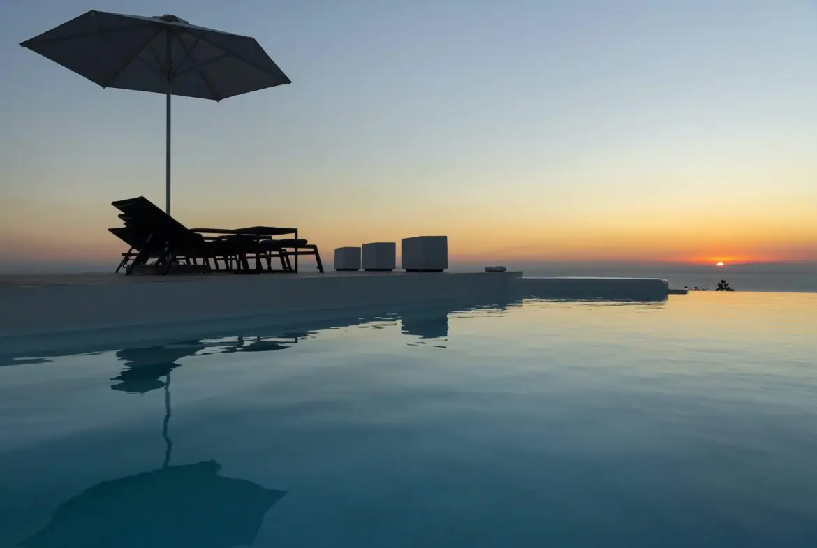Crystal – House in Santorini