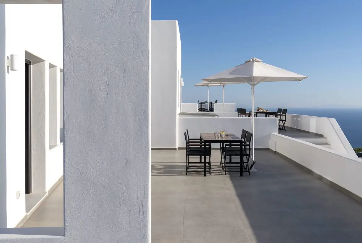Crystal – House in Santorini