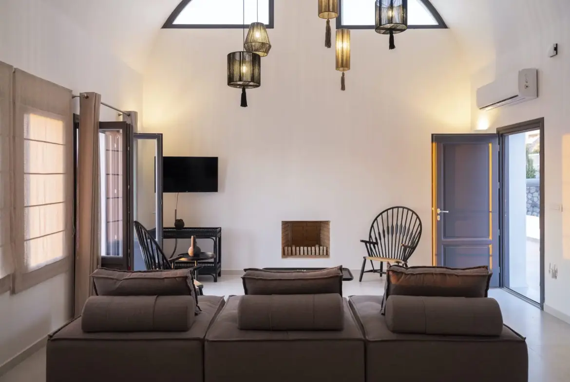 Crystal – House in Santorini