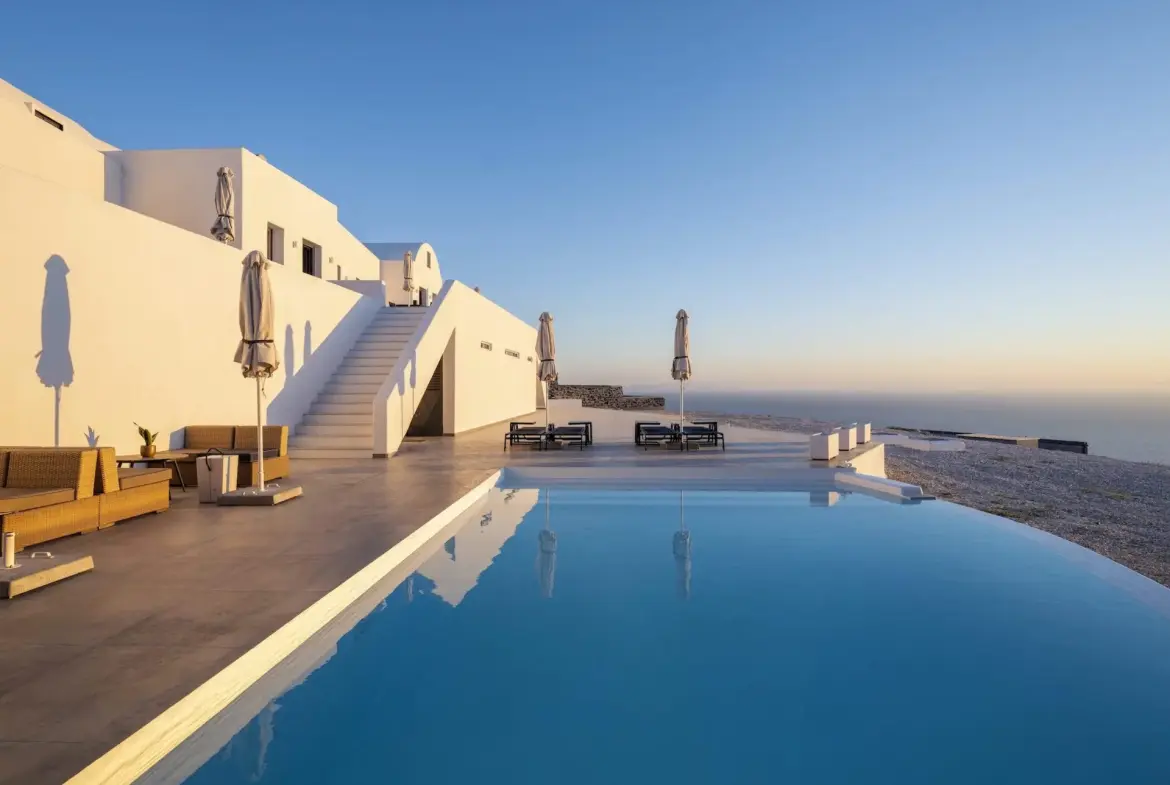 Crystal – House in Santorini