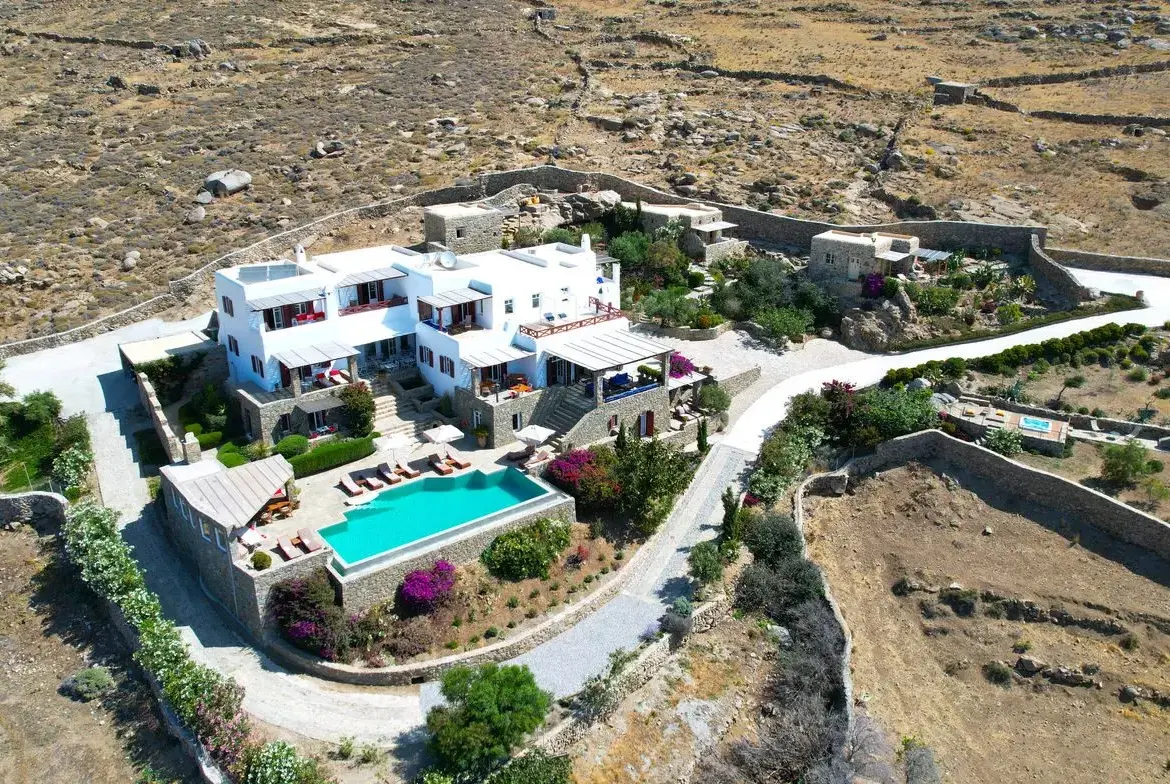 Dahlia – House in Mykonos