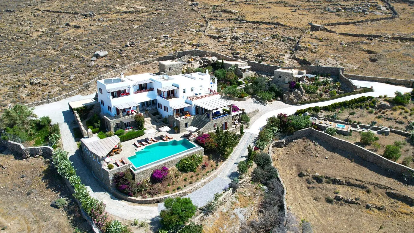 Dahlia – House in Mykonos