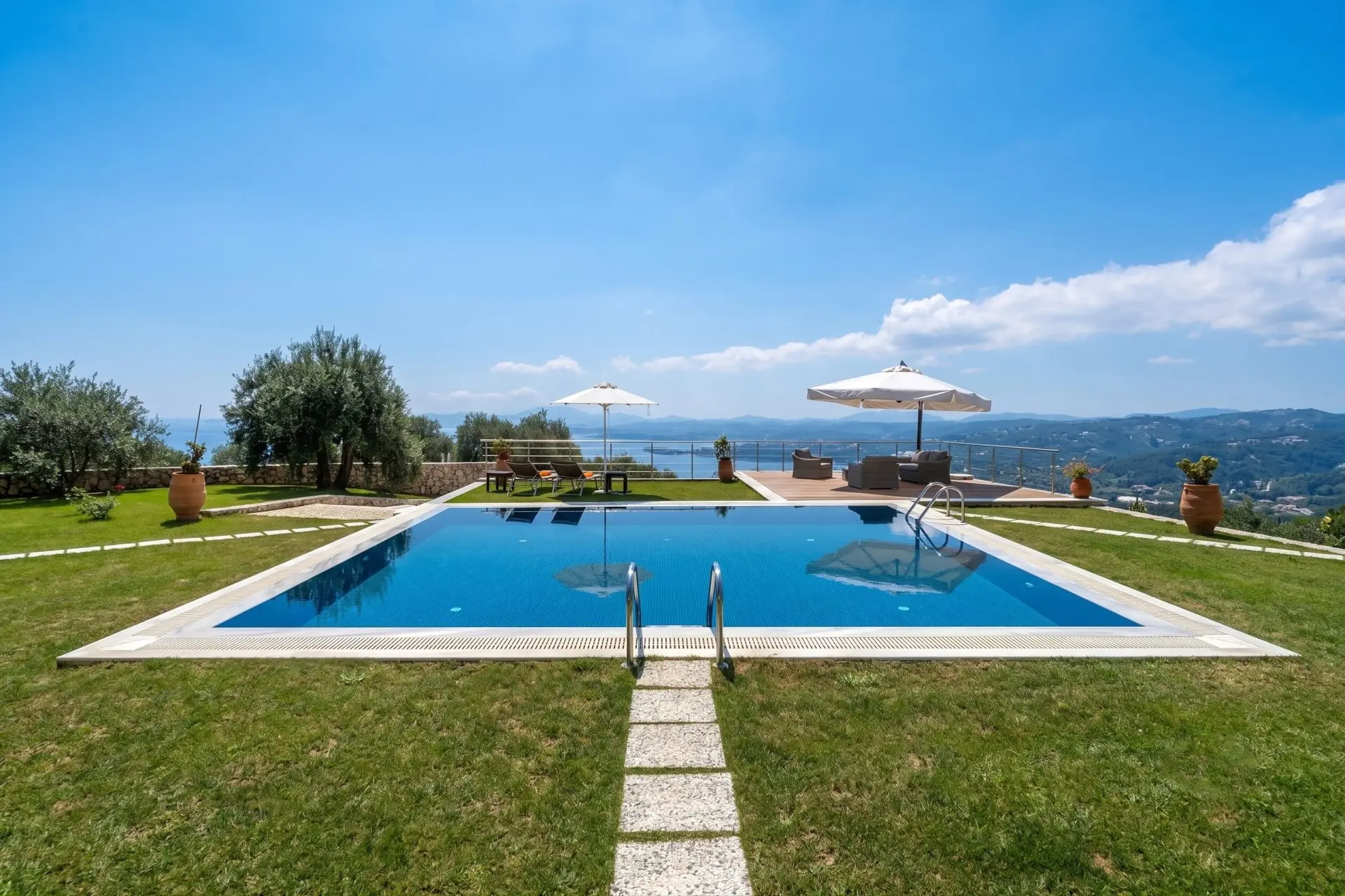 Dreaming Sun – House in Corfu
