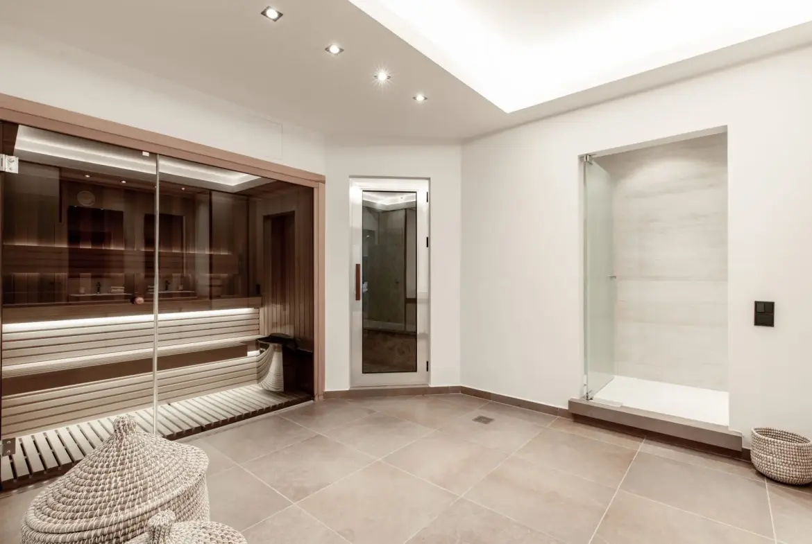 Riviera Crown – House in Glyfada