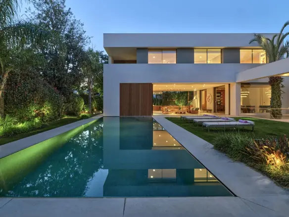 Elite Oasis – House in Athens