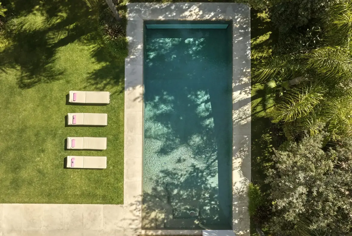 Elite Oasis – House in Athens