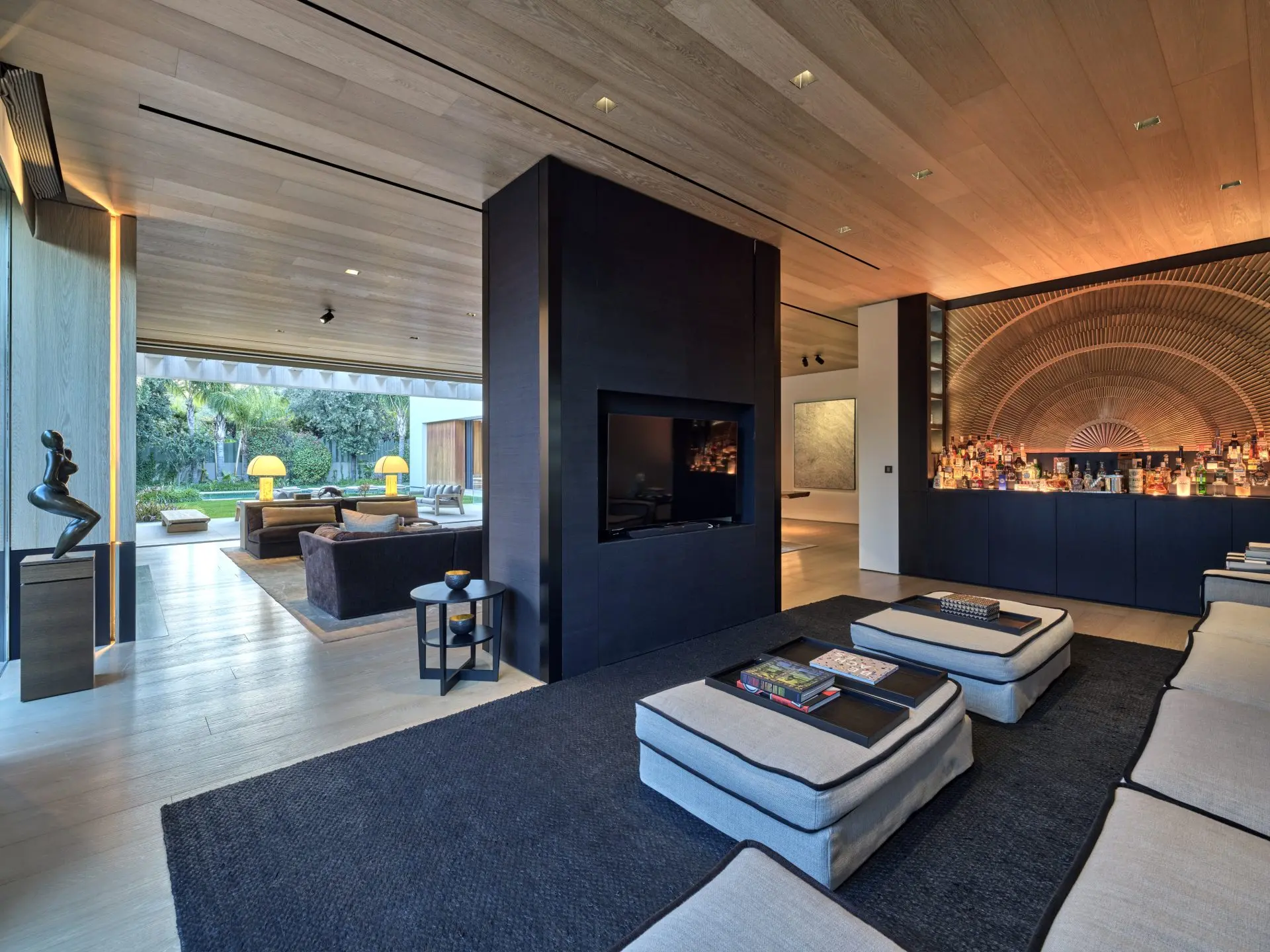 Elite Oasis – House in Athens