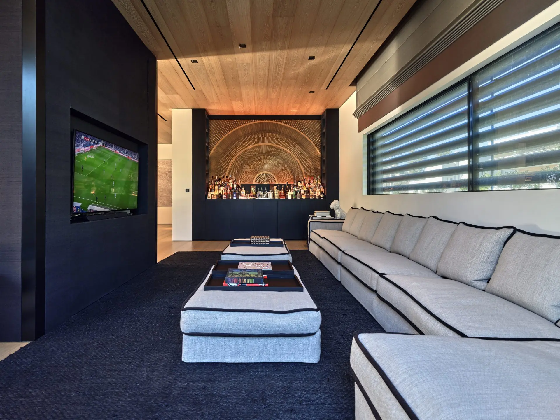Elite Oasis – House in Athens