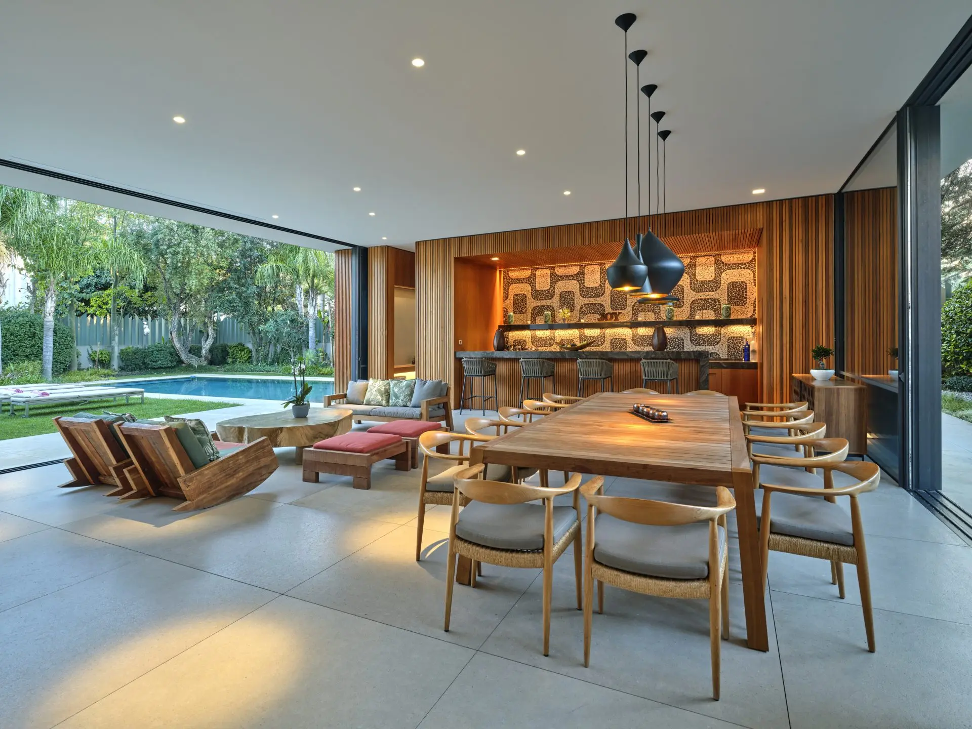 Elite Oasis – House in Athens