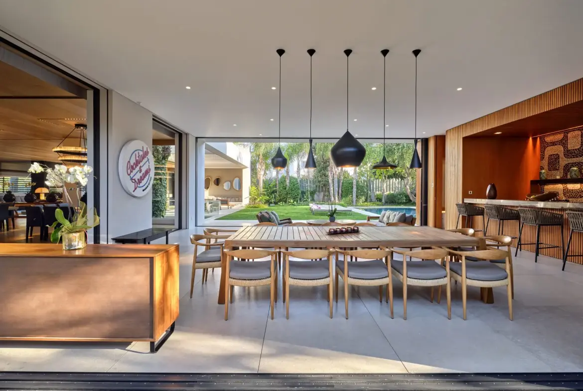 Elite Oasis – House in Athens