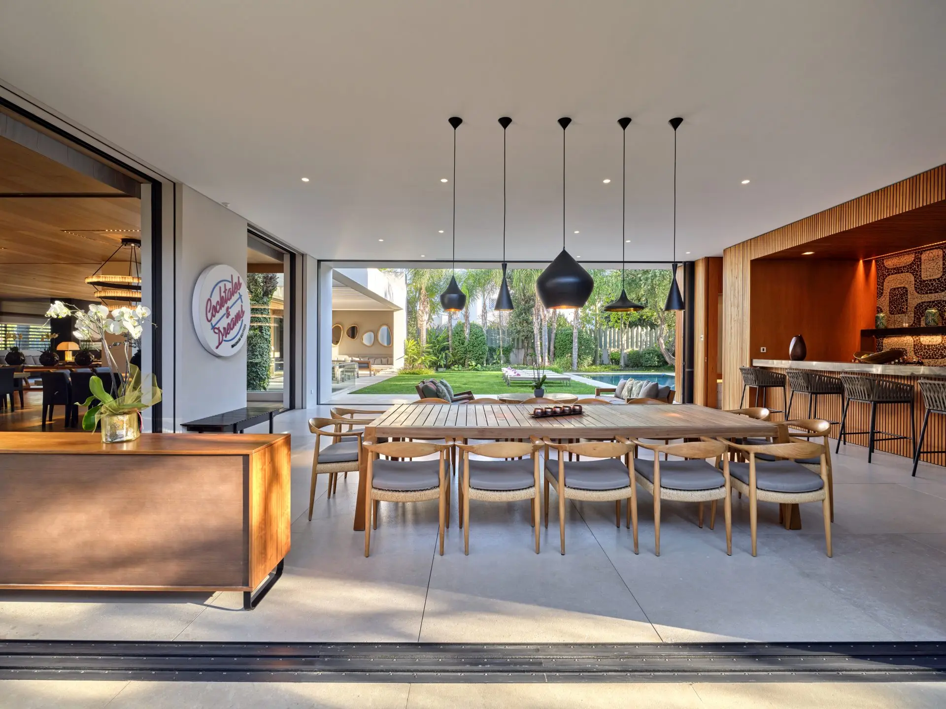 Elite Oasis – House in Athens