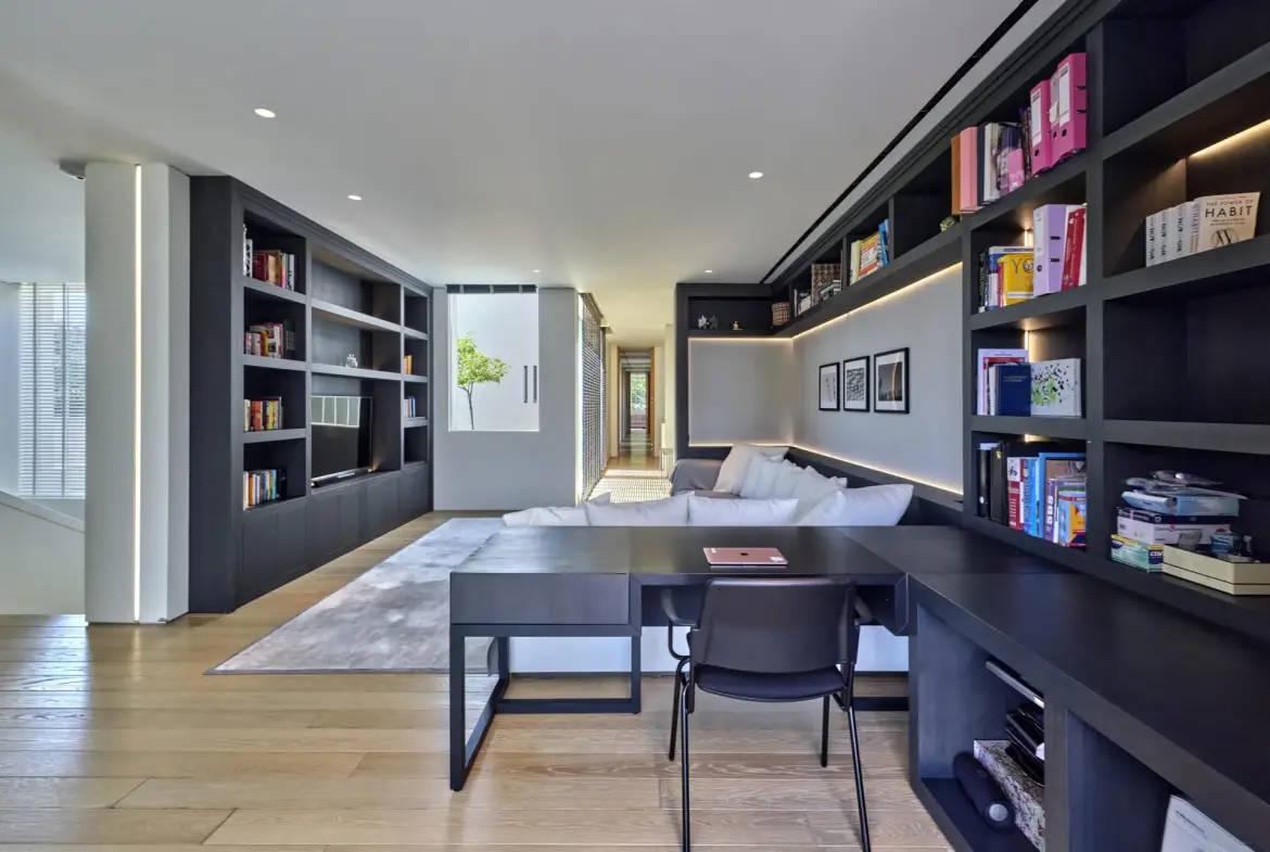 Elite Oasis – House in Athens