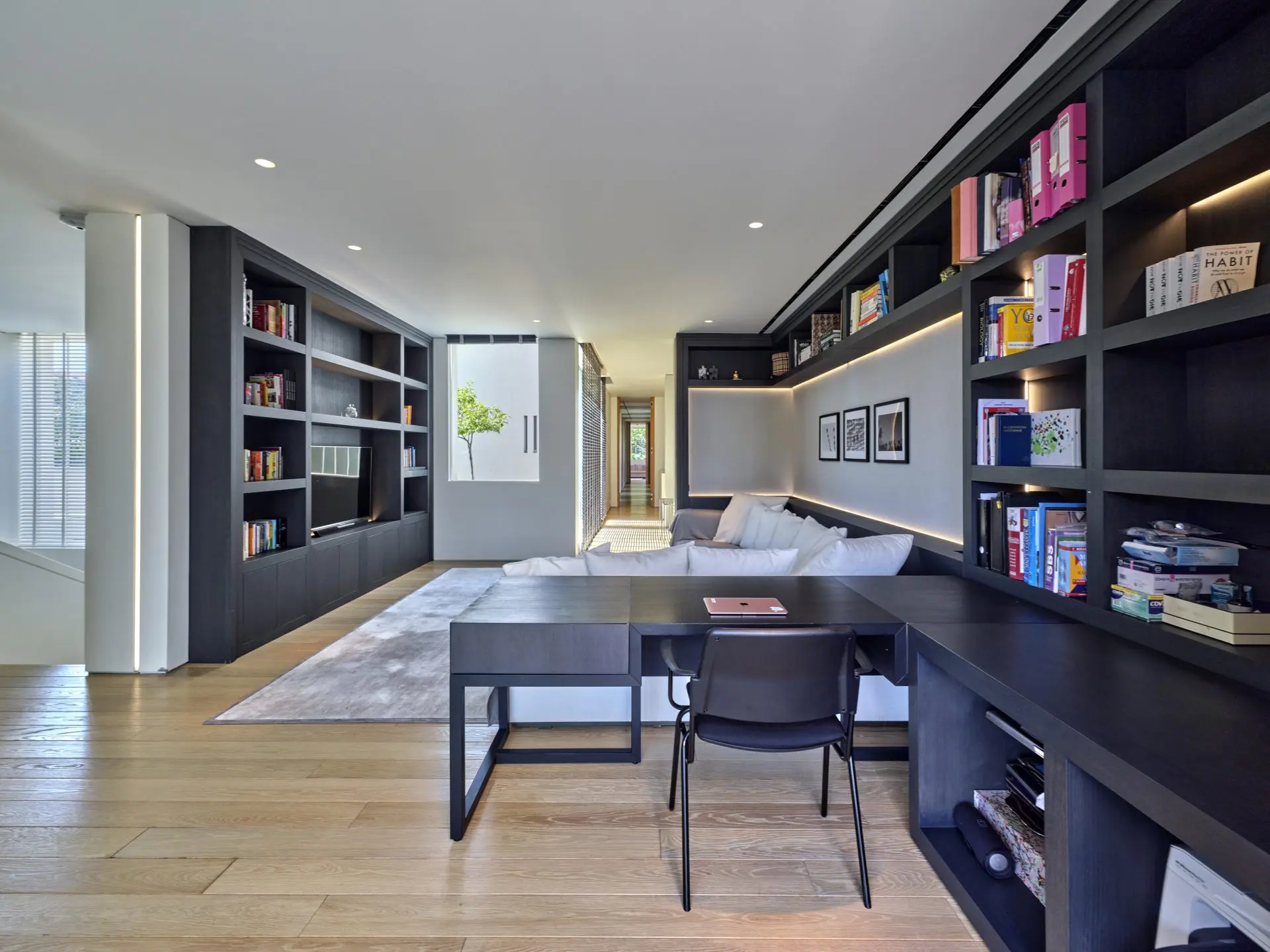 Elite Oasis – House in Athens
