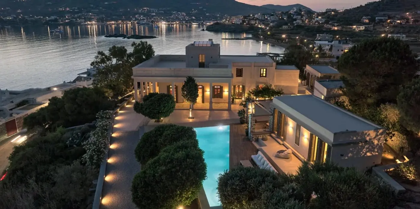 Eloise – House in Syros