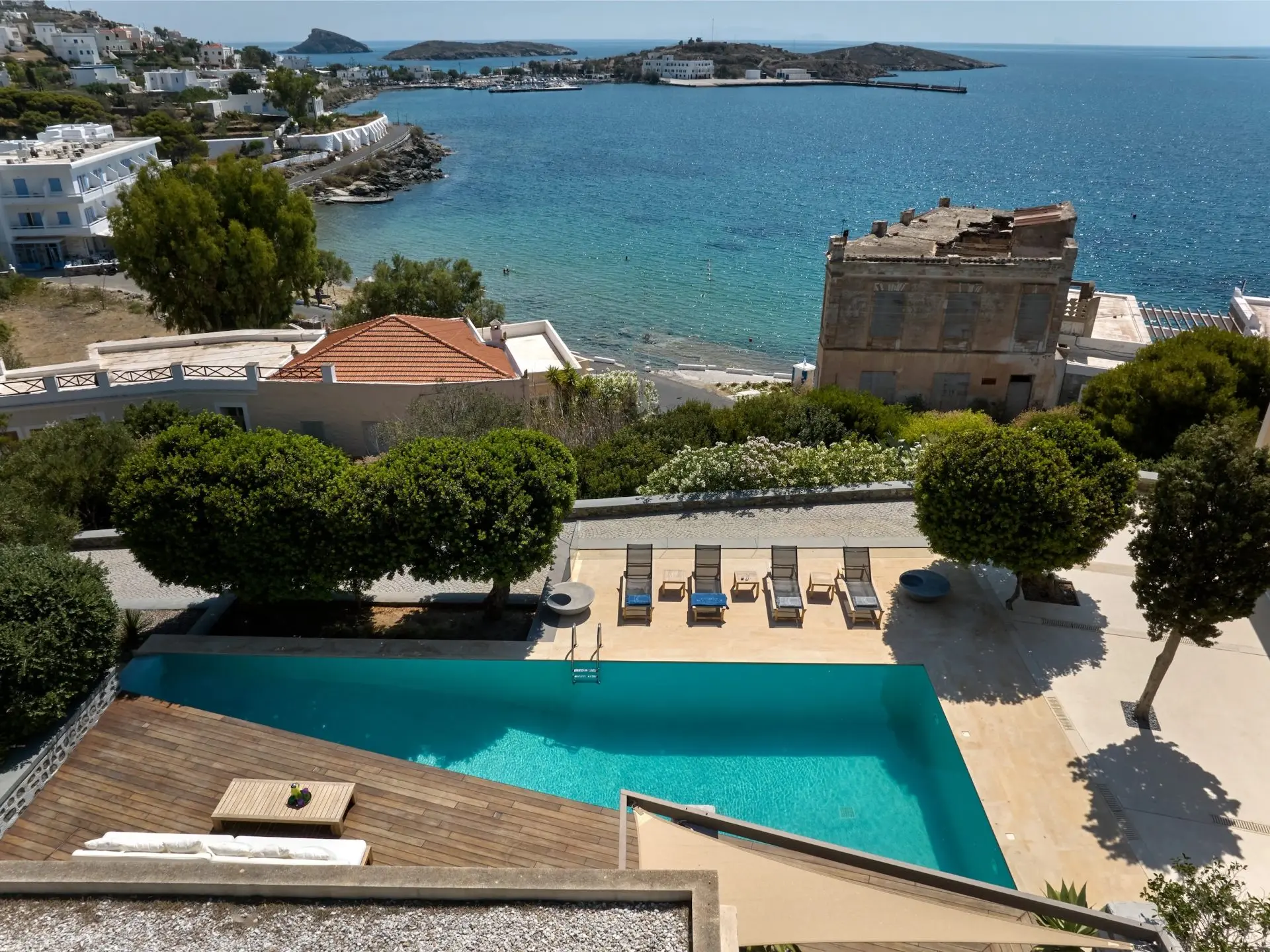 Eloise – House in Syros