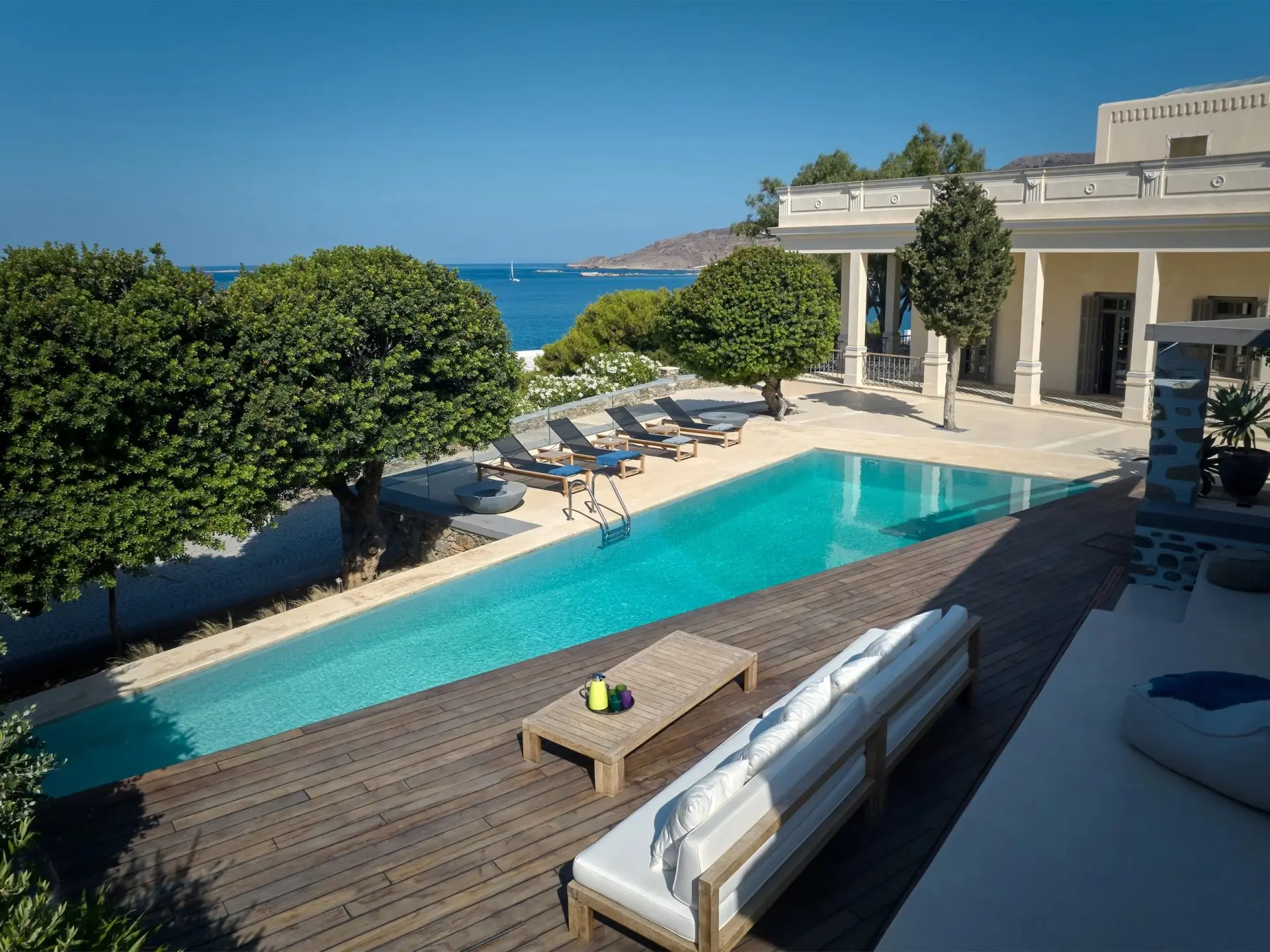 Eloise – House in Syros