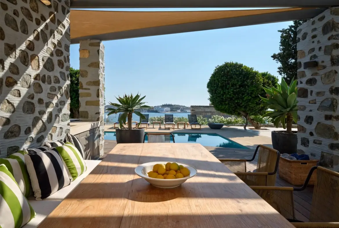Eloise – House in Syros