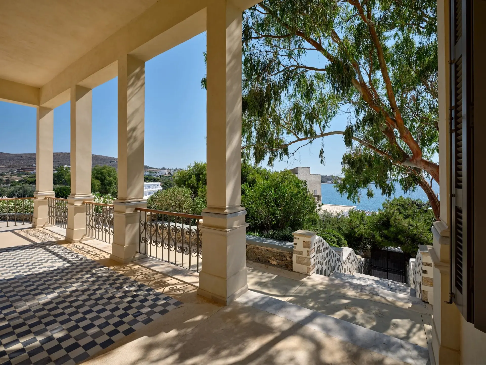 Eloise – House in Syros