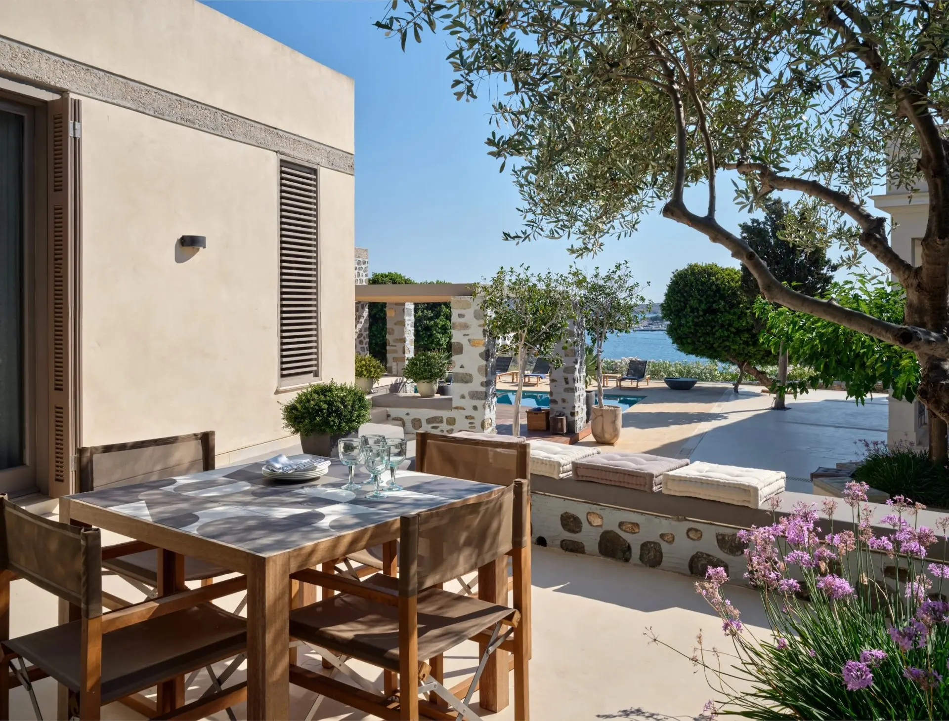 Eloise – House in Syros