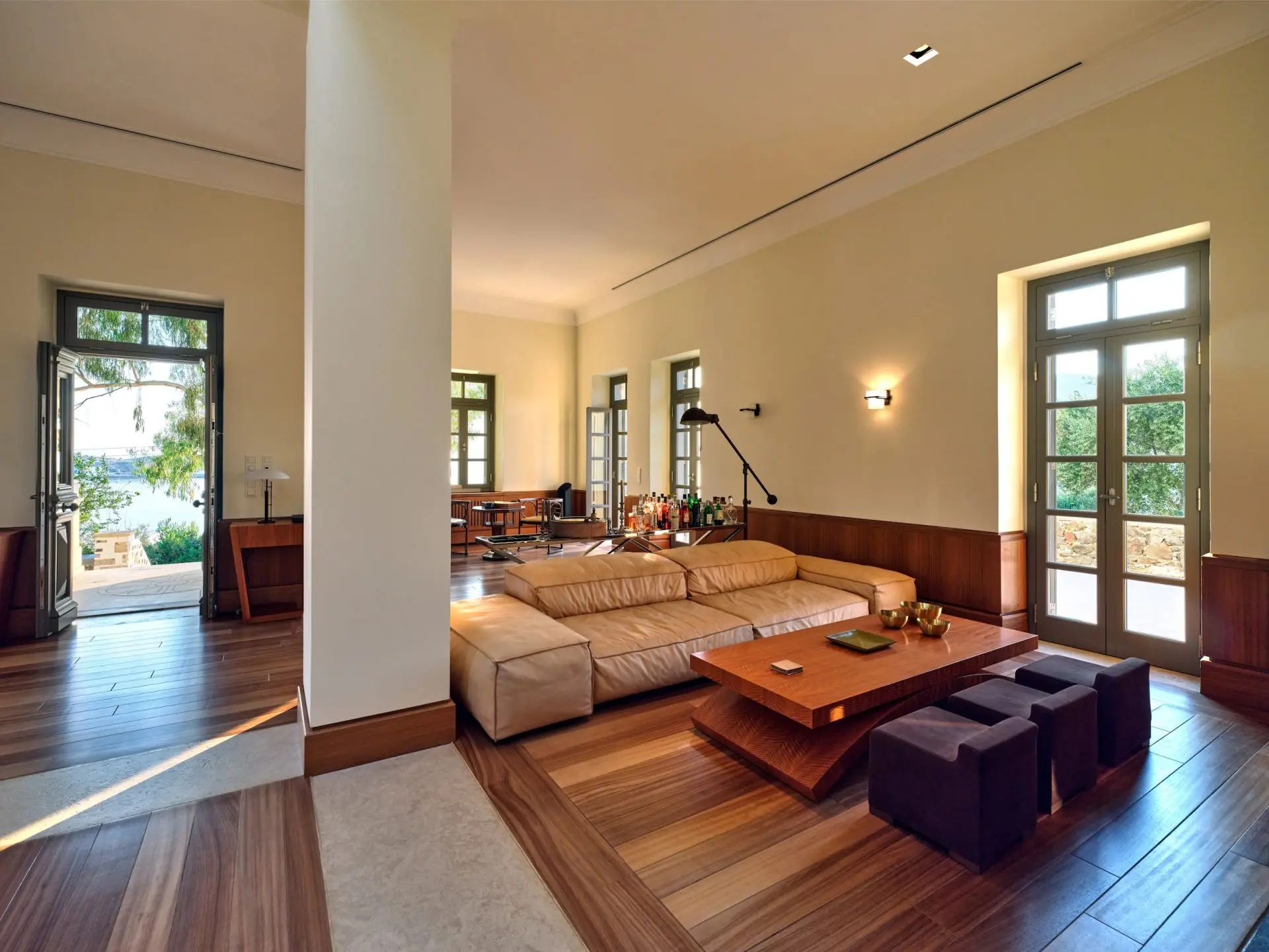 Eloise – House in Syros