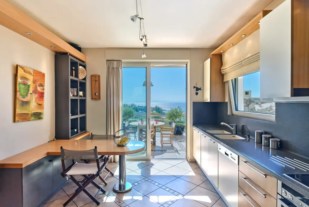 Emeraldia – House in Lagonissi