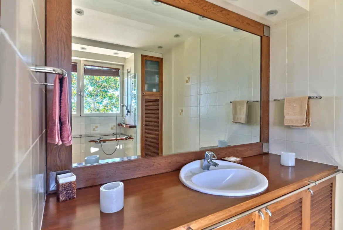 Emeraldia – House in Lagonissi