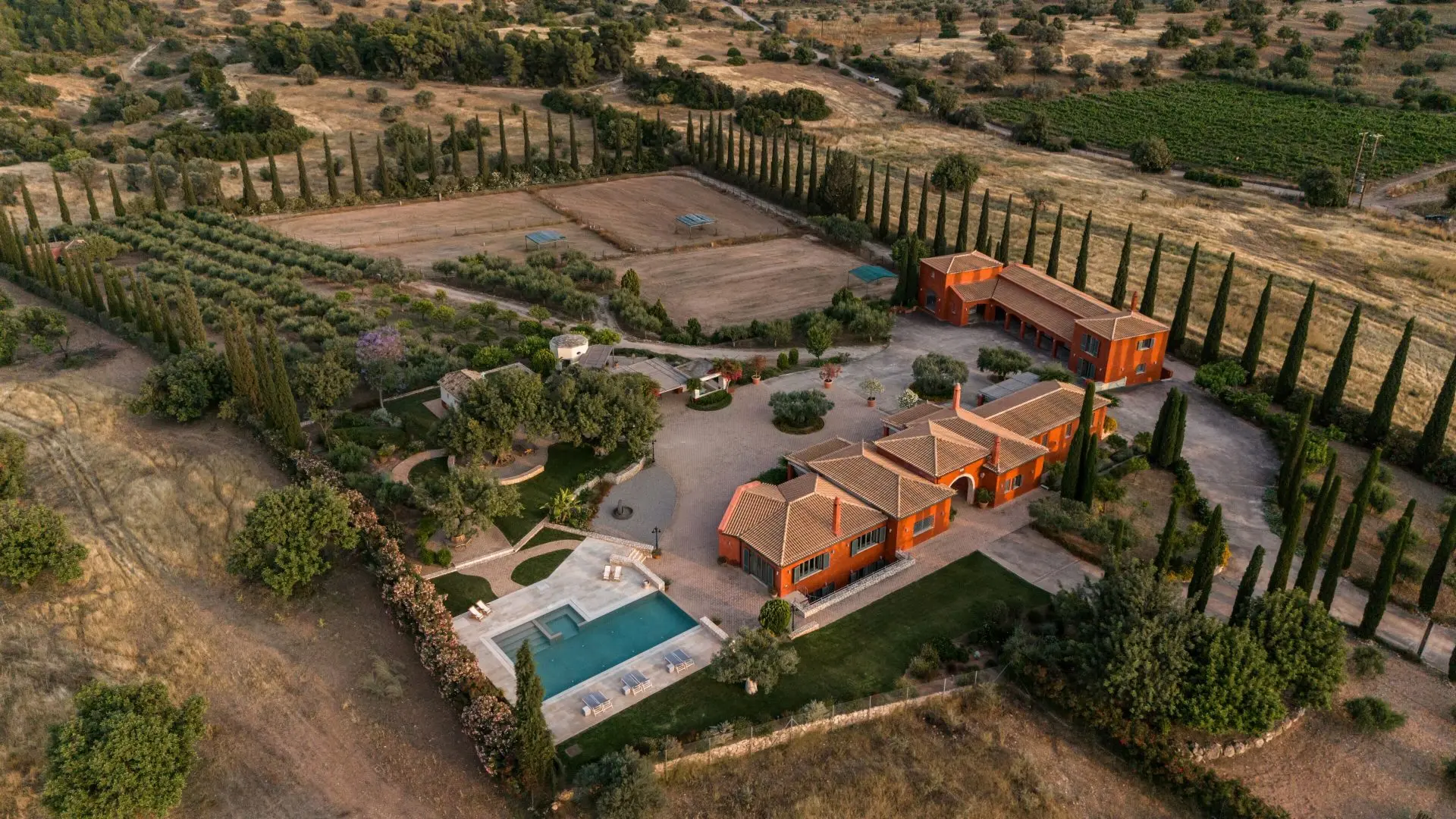 Kallia – House in Kilada